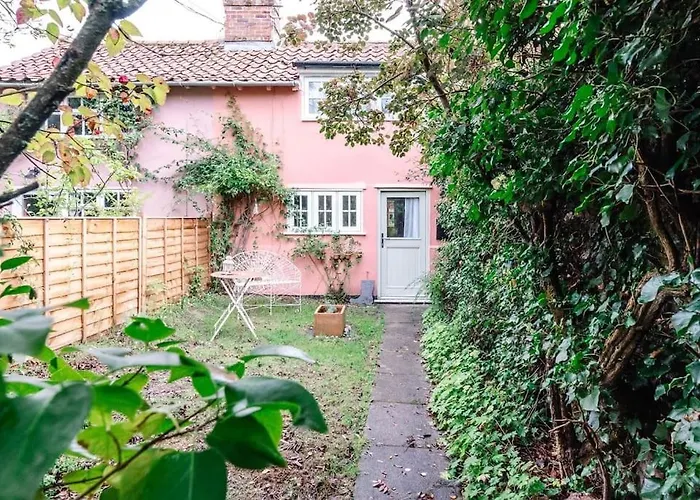 Lilac Cottage, Wenhaston