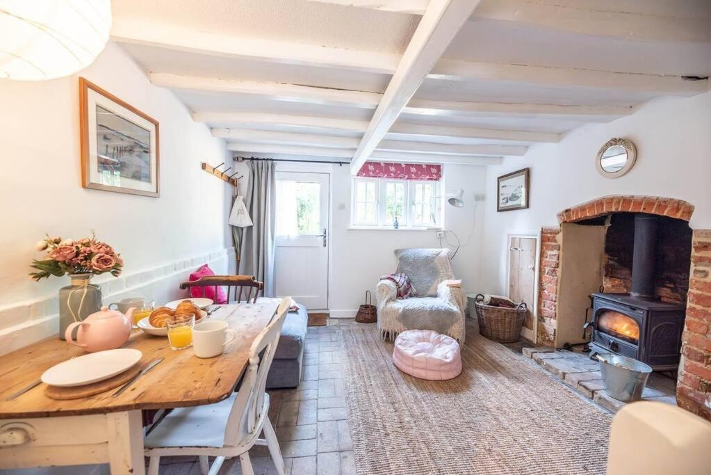 Lilac Cottage, Wenhaston Holiday home *